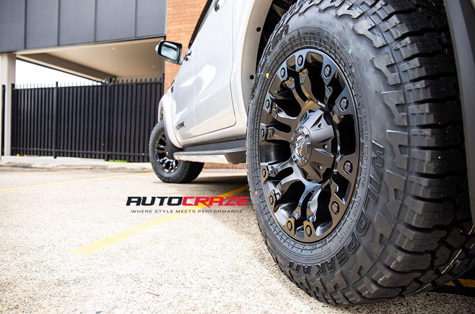FORD-RANGER-VAPOR-MATTE-BLACK